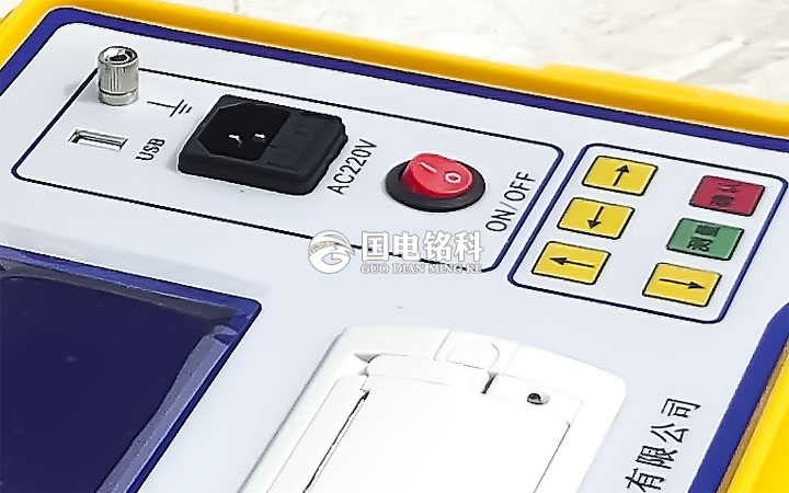 變壓器直流電阻測試儀(細(xì)節(jié))