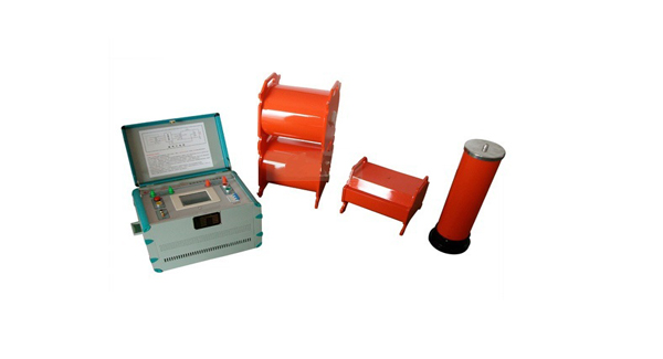 CVT串聯(lián)諧振升壓裝置 CVT串聯(lián)諧振升壓裝置